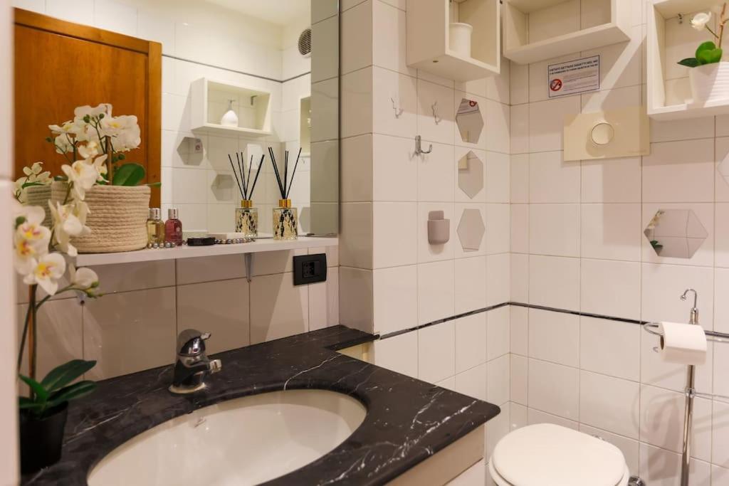 מילאנו Porta Nuova Moscova: Cozy Apartment Near Duomo! מראה חיצוני תמונה