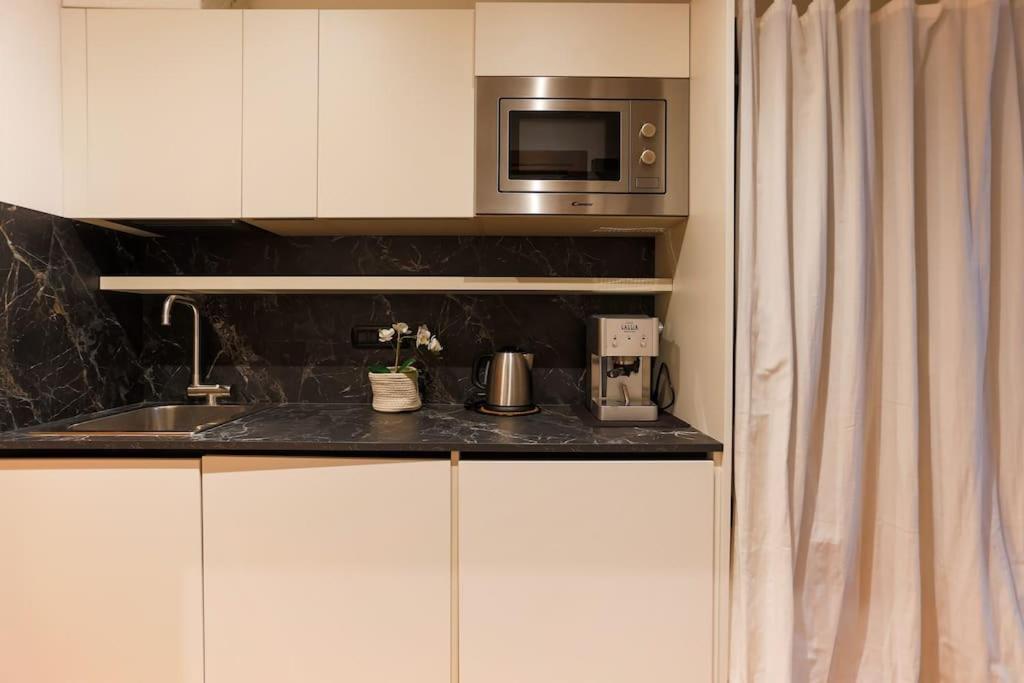 מילאנו Porta Nuova Moscova: Cozy Apartment Near Duomo! מראה חיצוני תמונה